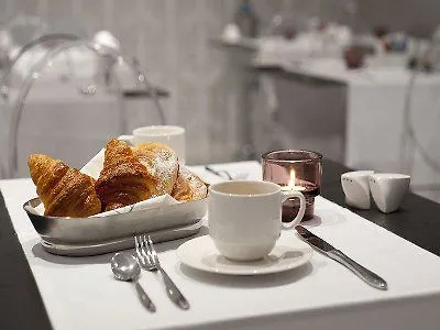 Ikonik Ramblas Barcelona Hotell