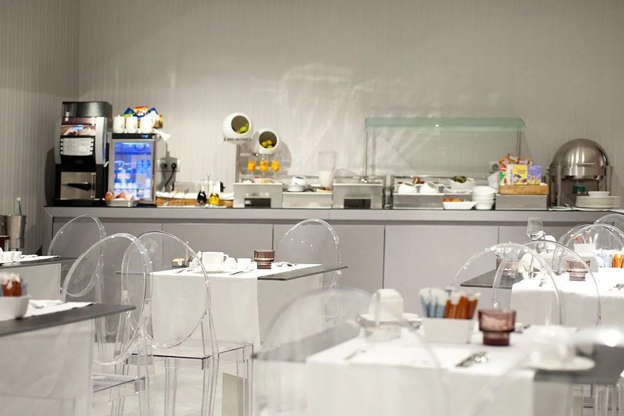 Hotell Ikonik Ramblas Barcelona