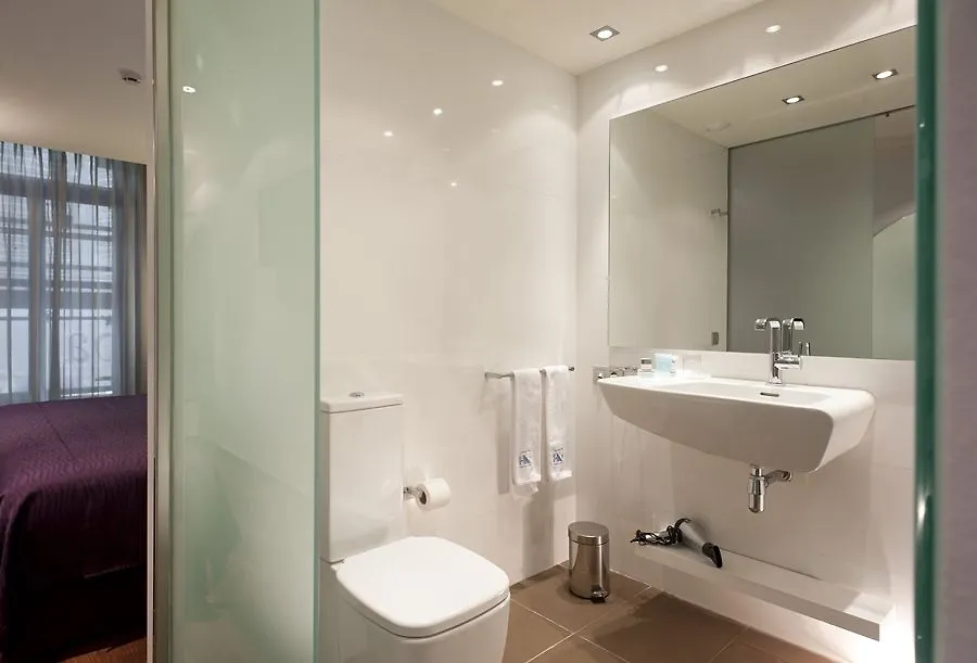 Ikonik Ramblas Barcelona Hotell